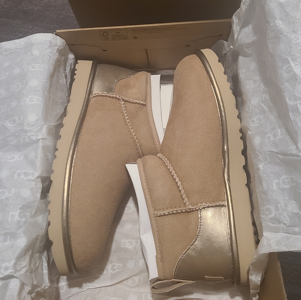 🎁 NEW UGG ULTRA MINI BEACHWOOD SHINE